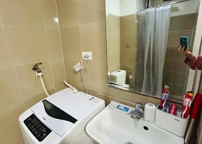 Moa 1br With Pool View &balcony Staycation2 Apartment *