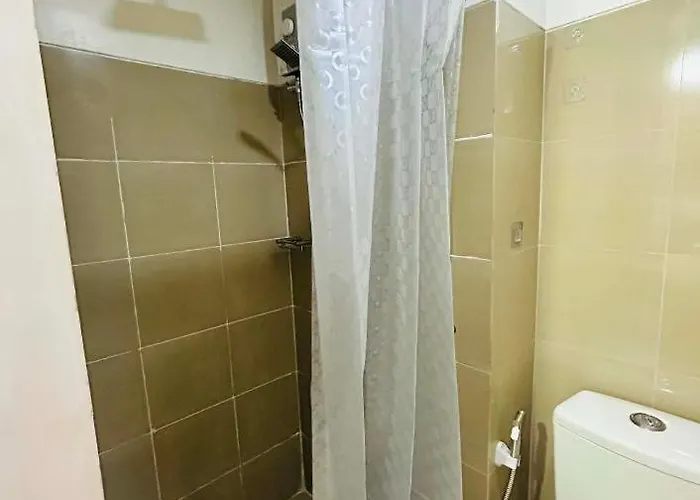 Moa 1br With Pool View &balcony Staycation2 * Manila